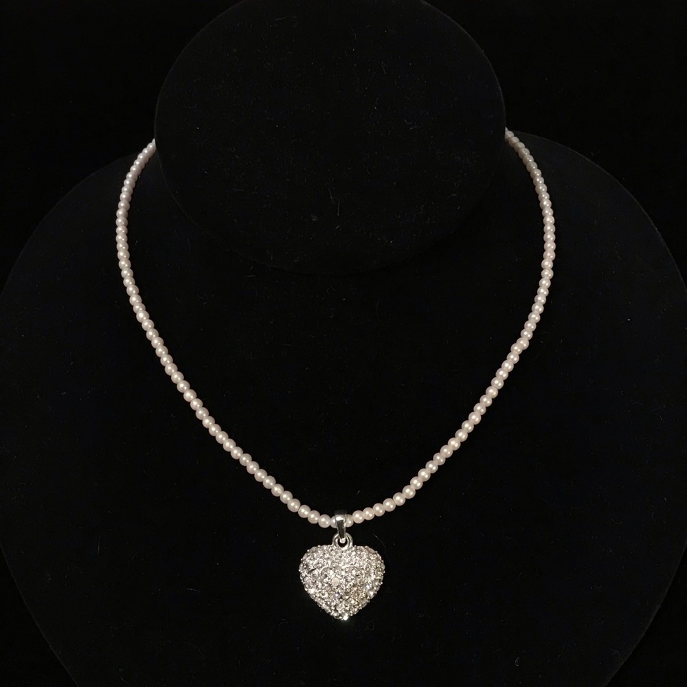 Napier Pearl Necklace with Rhinestone Heart NEW
